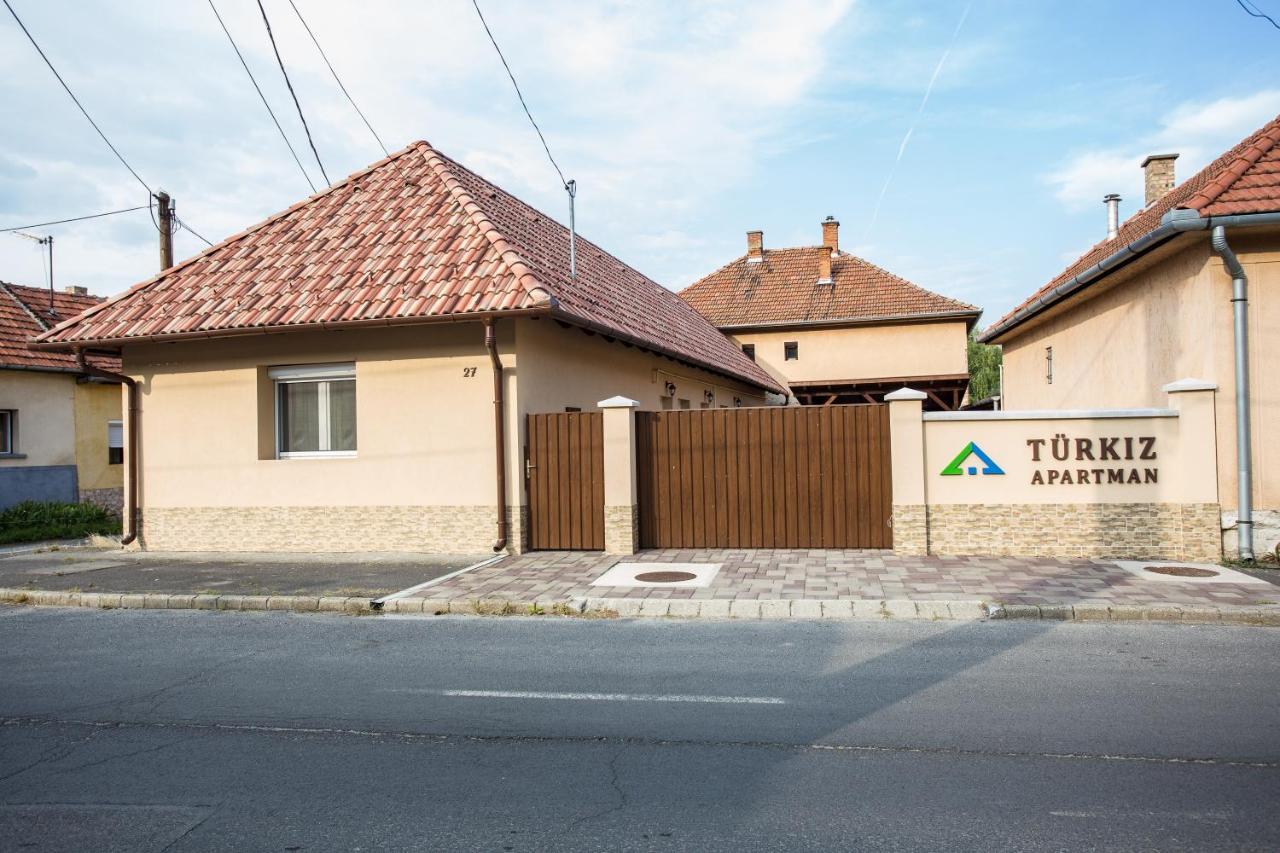 Tuerkiz Apartman Tokaj Exterior foto